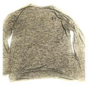 Under Armour Loose long sleeve heat gear shirt XL